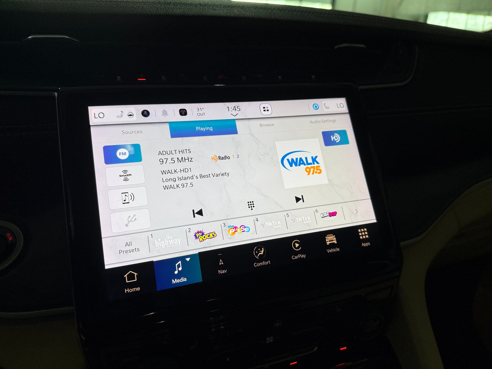 Thumbnail: 2023 Jeep Grand Cherokee L - 3