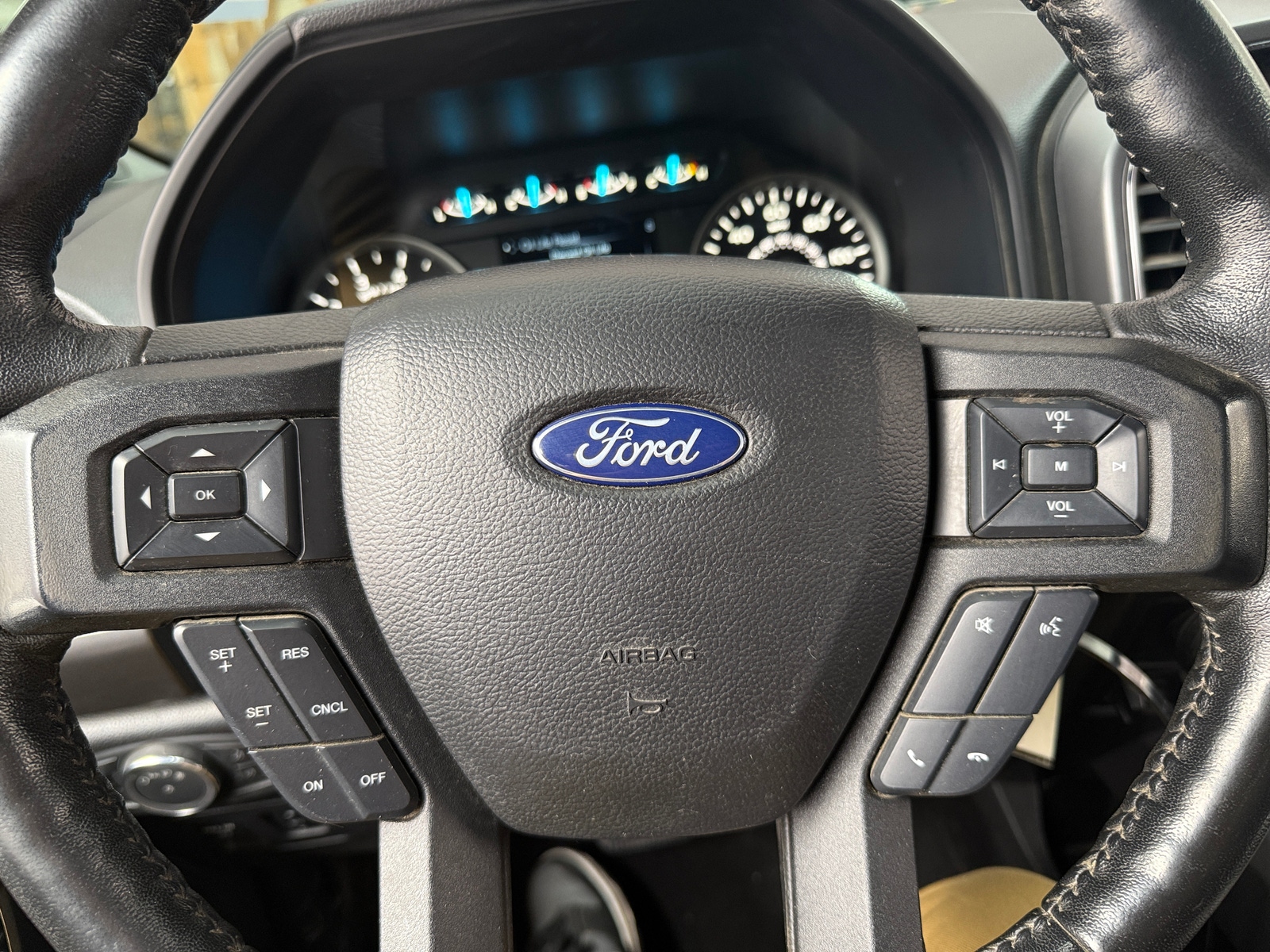 Thumbnail: 2018 Ford Econoline - 5