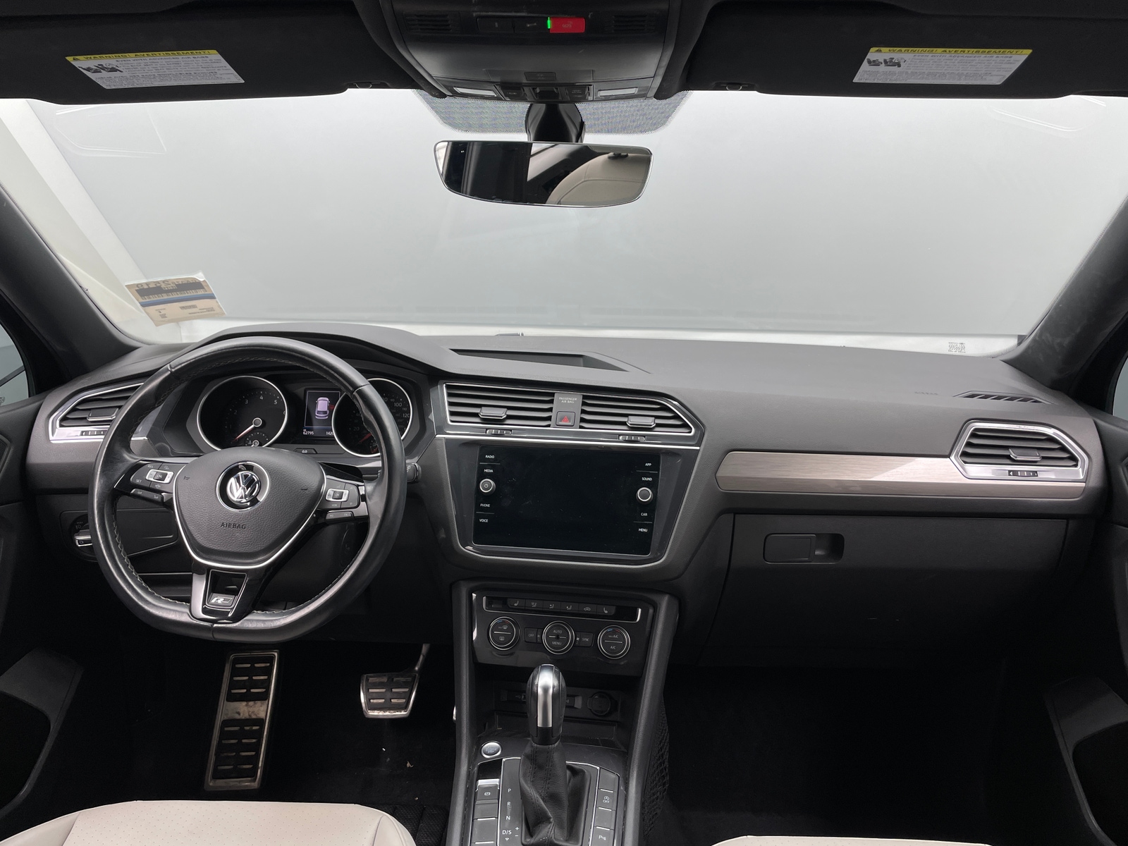 Thumbnail: 2020 Volkswagen Tiguan - 2