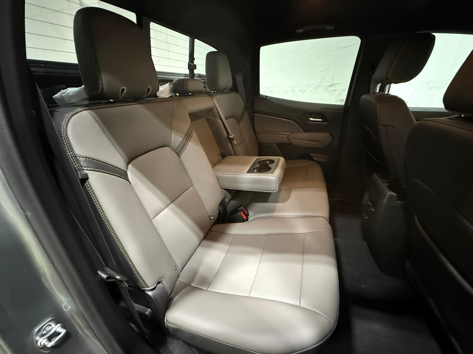 Thumbnail: 2024 Chevrolet Colorado - 6