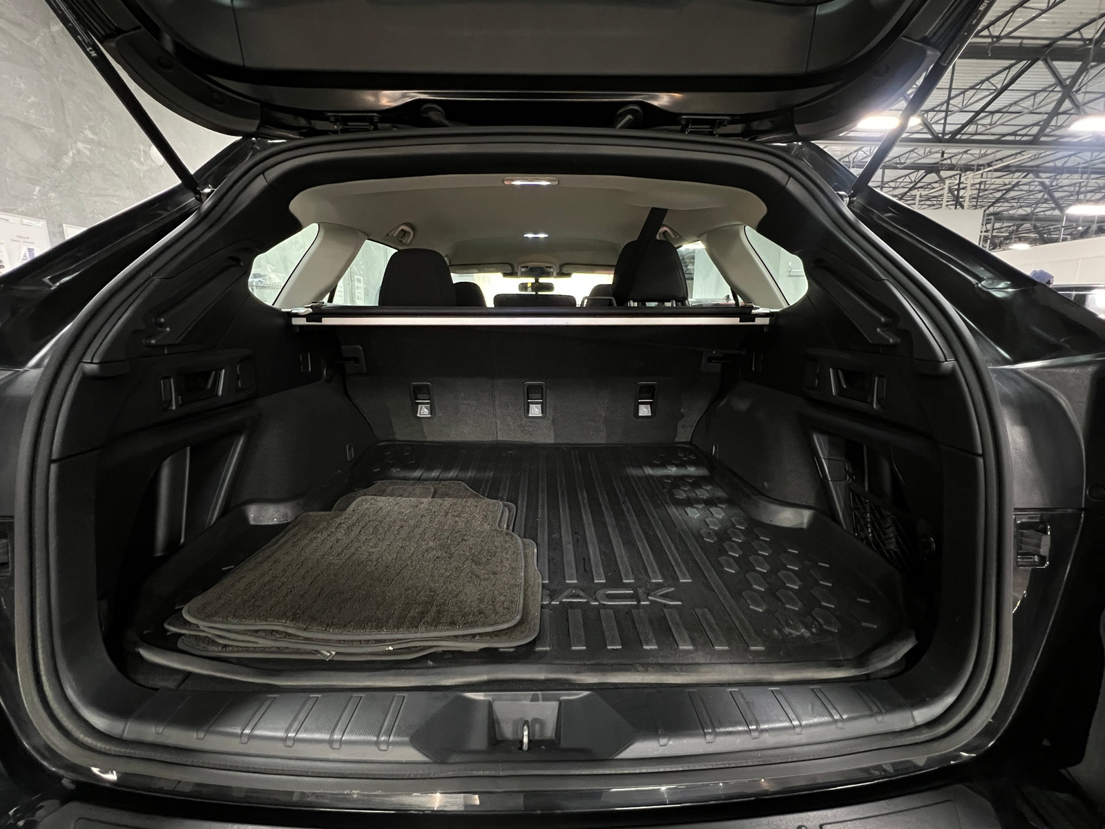 Thumbnail: 2023 Subaru Outback - 7