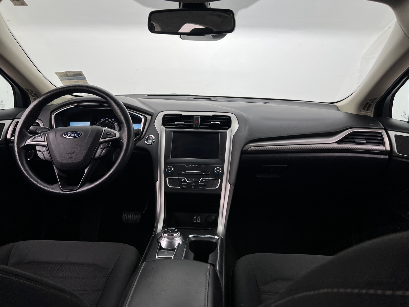 Thumbnail: 2020 Ford Fusion - 3