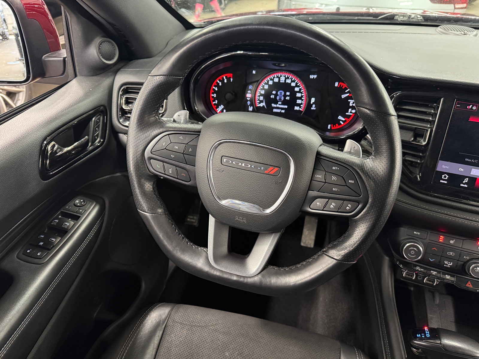 Thumbnail: 2022 Dodge Durango - 4