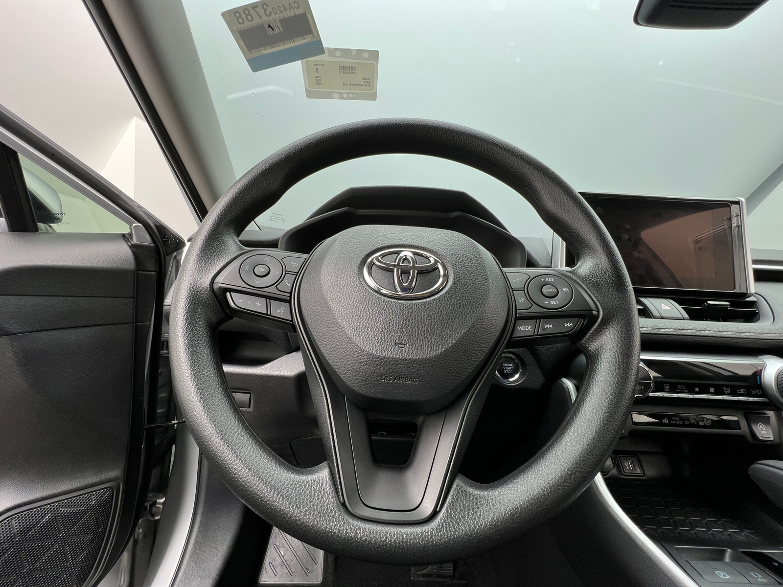 Thumbnail: 2025 Toyota RAV4 - 5