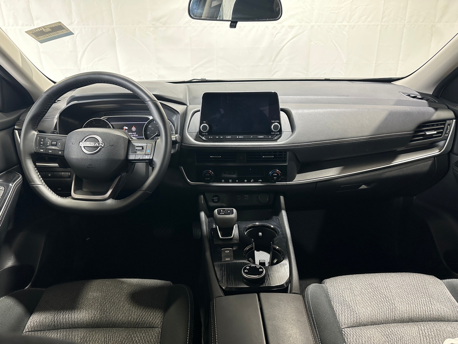 Thumbnail: 2025 Nissan Rogue - 3