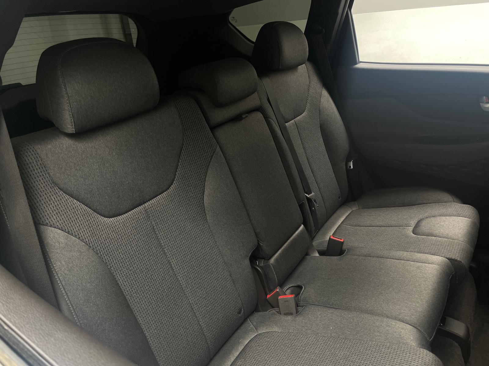 Thumbnail: 2020 Hyundai Santa Fe - 6