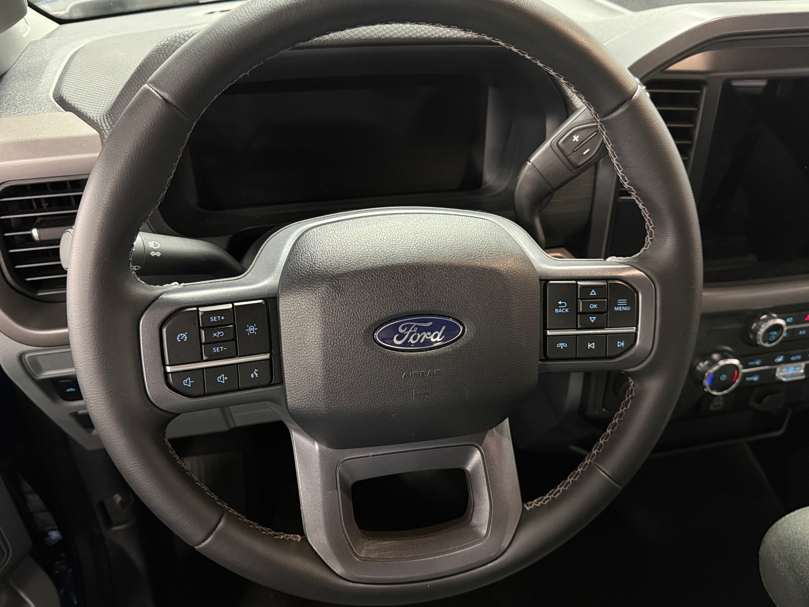 Thumbnail: 2025 Ford Econoline - 5