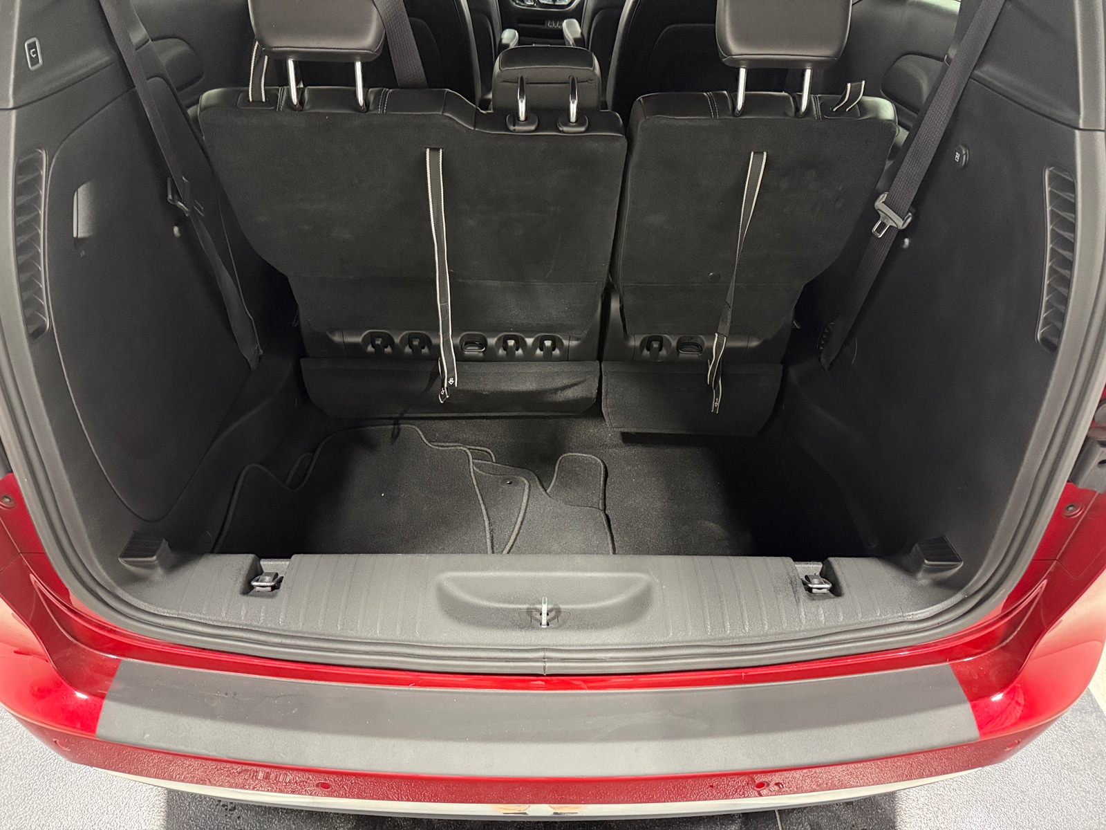 Thumbnail: 2025 Chrysler Pacifica - 6