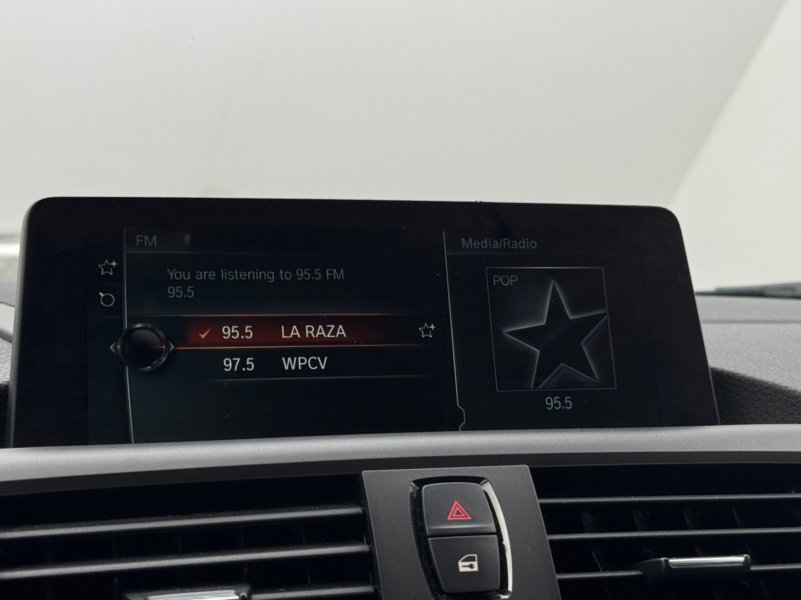 Thumbnail: 2017 BMW M2 - 2