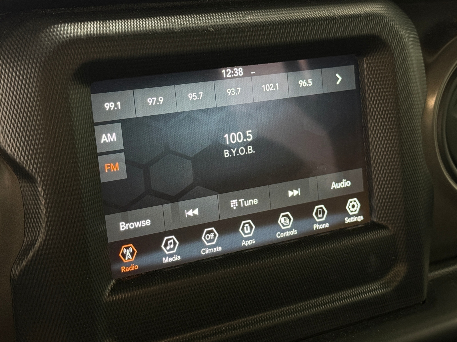 Thumbnail: 2023 Jeep Gladiator - 4