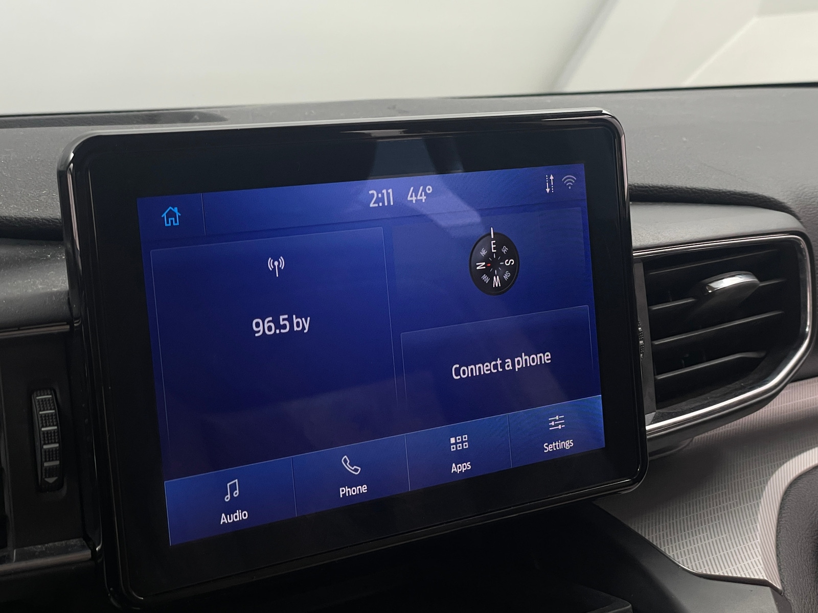 Thumbnail: 2020 Ford Explorer - 3