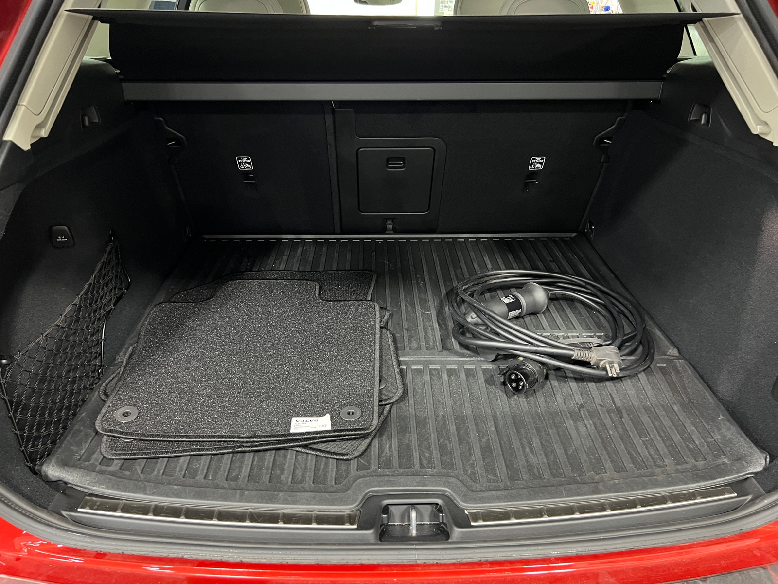 Thumbnail: 2024 Volvo XC60 - 6