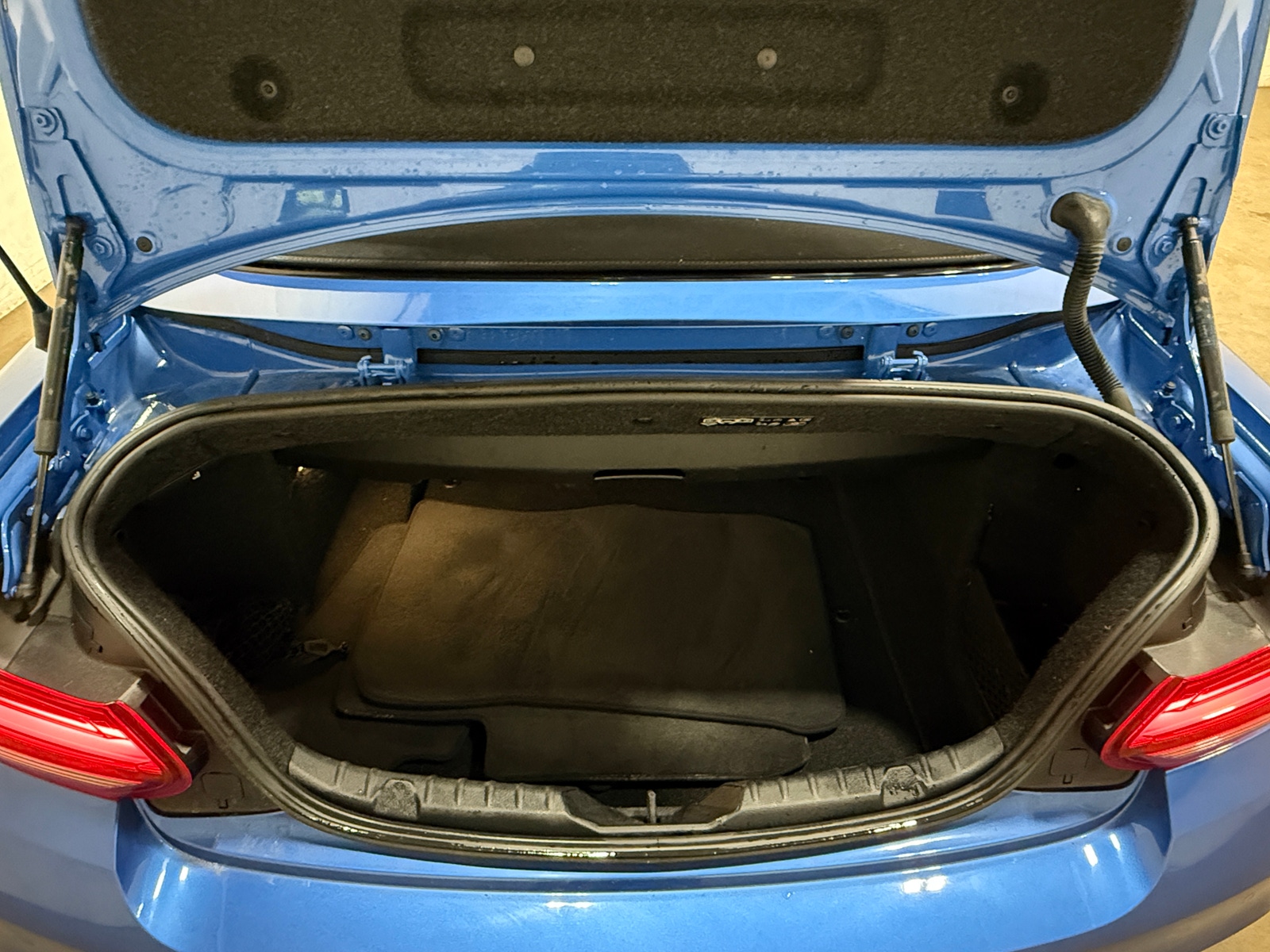 Thumbnail: 2018 BMW 2 Series - 6