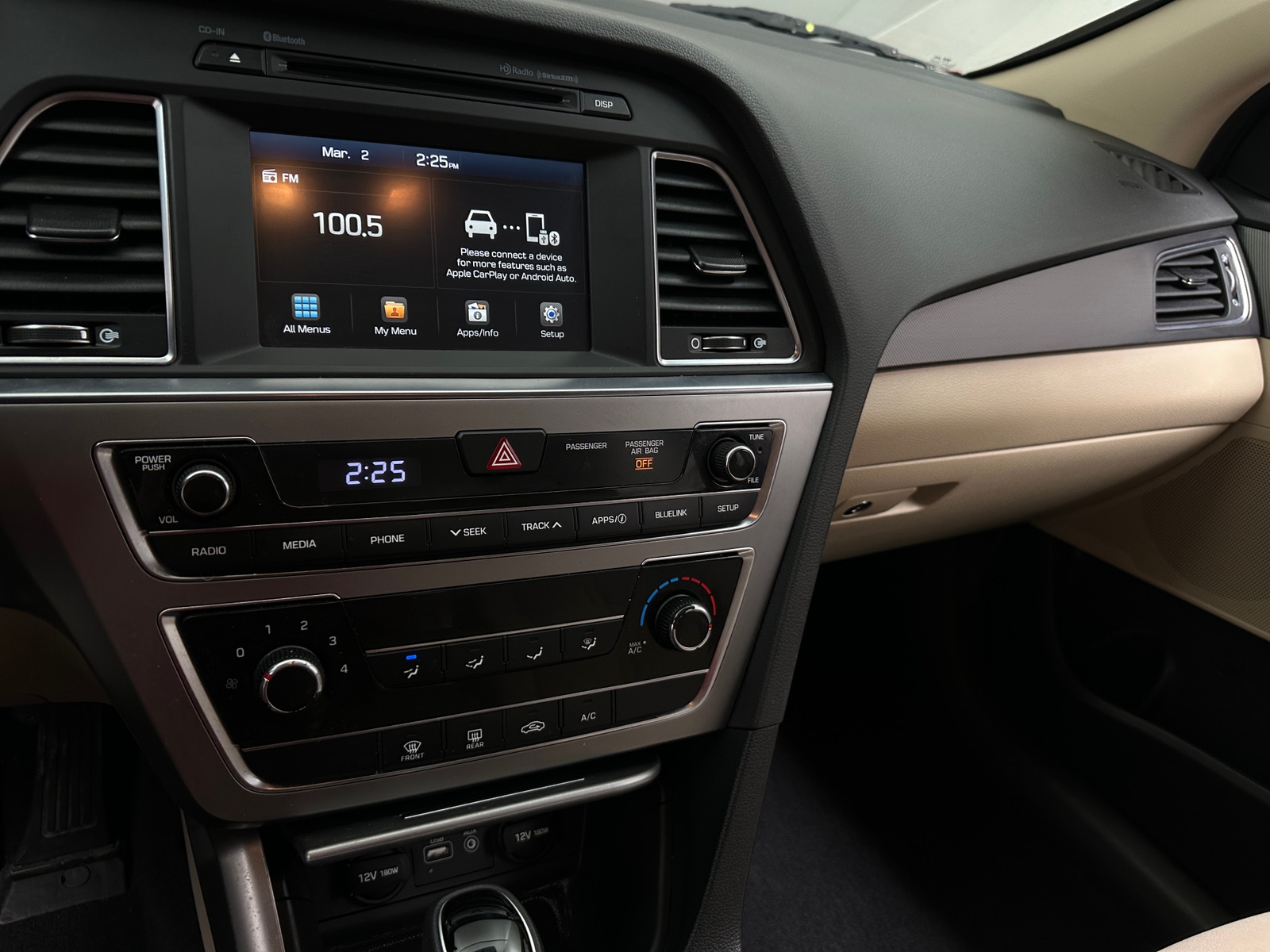 Thumbnail: 2017 Hyundai Sonata - 4