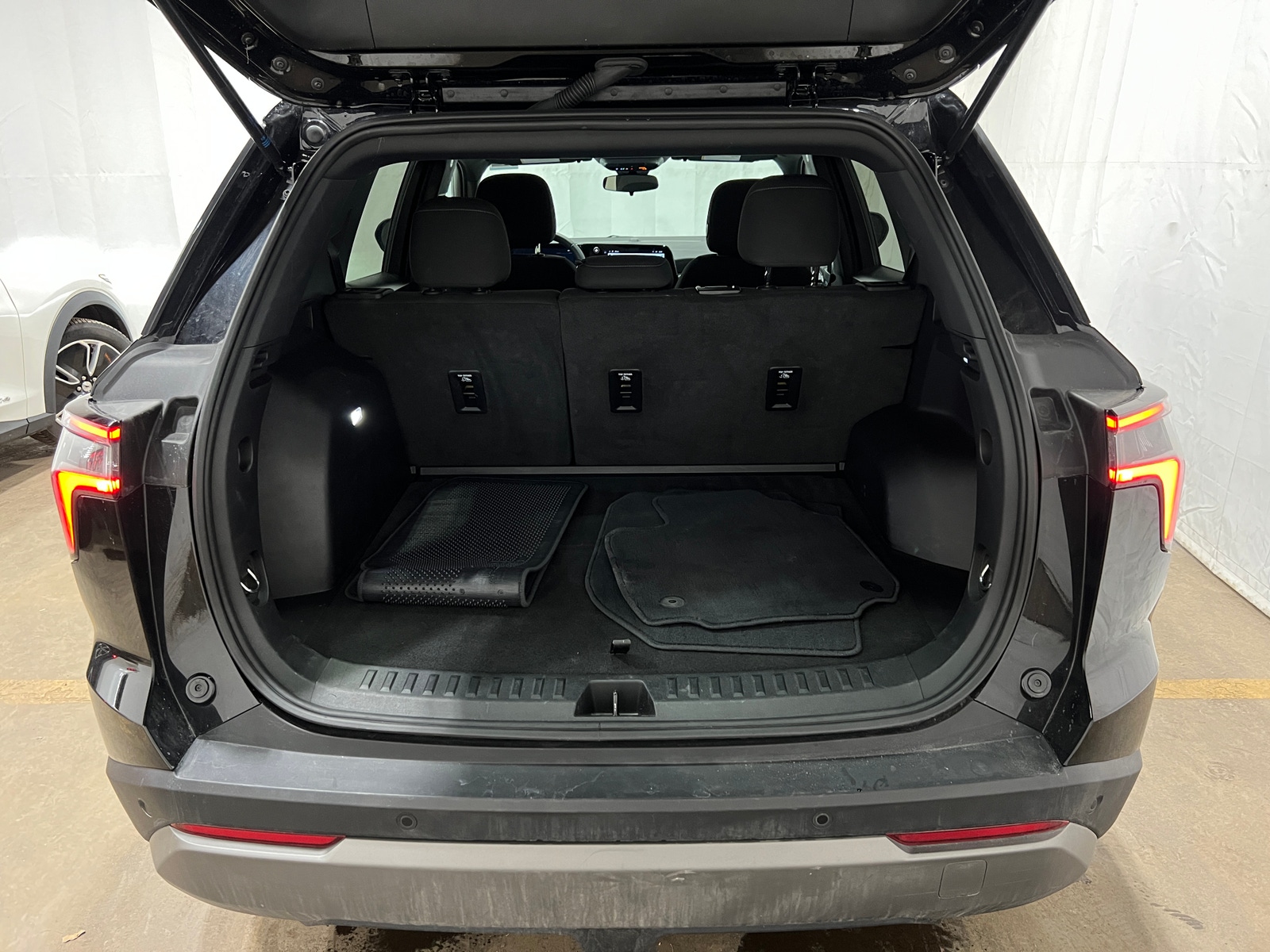 Thumbnail: 2025 Chevrolet Equinox - 7