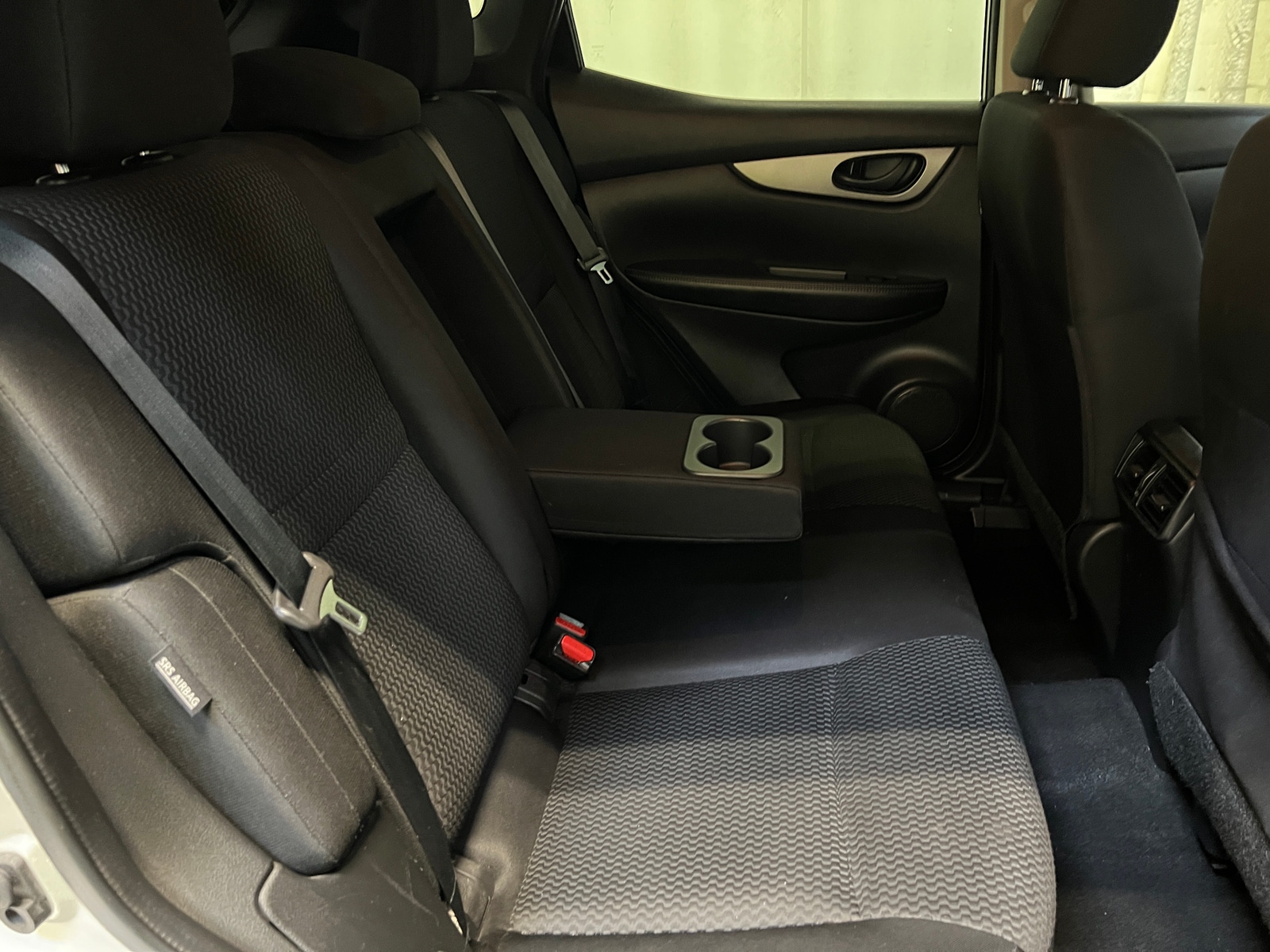 Thumbnail: 2020 Nissan Rogue Sport - 6