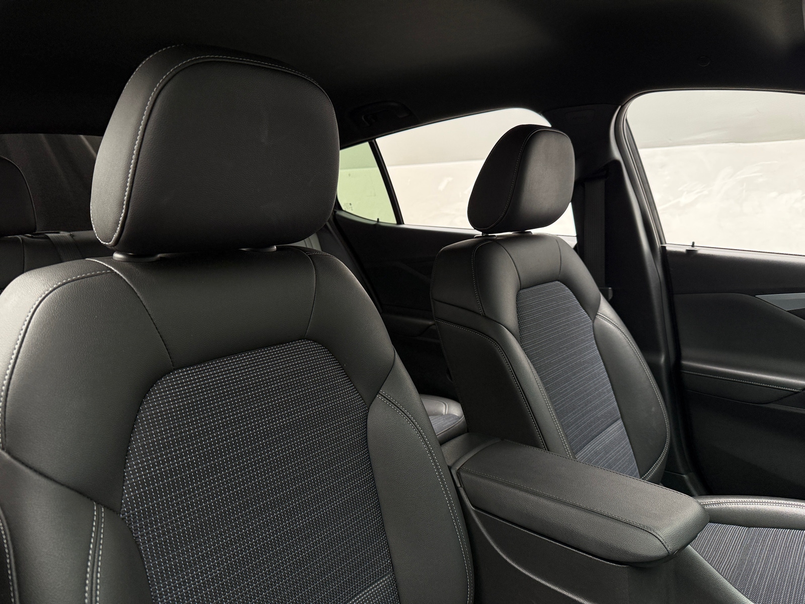 Thumbnail: 2025 Buick Envista - 2