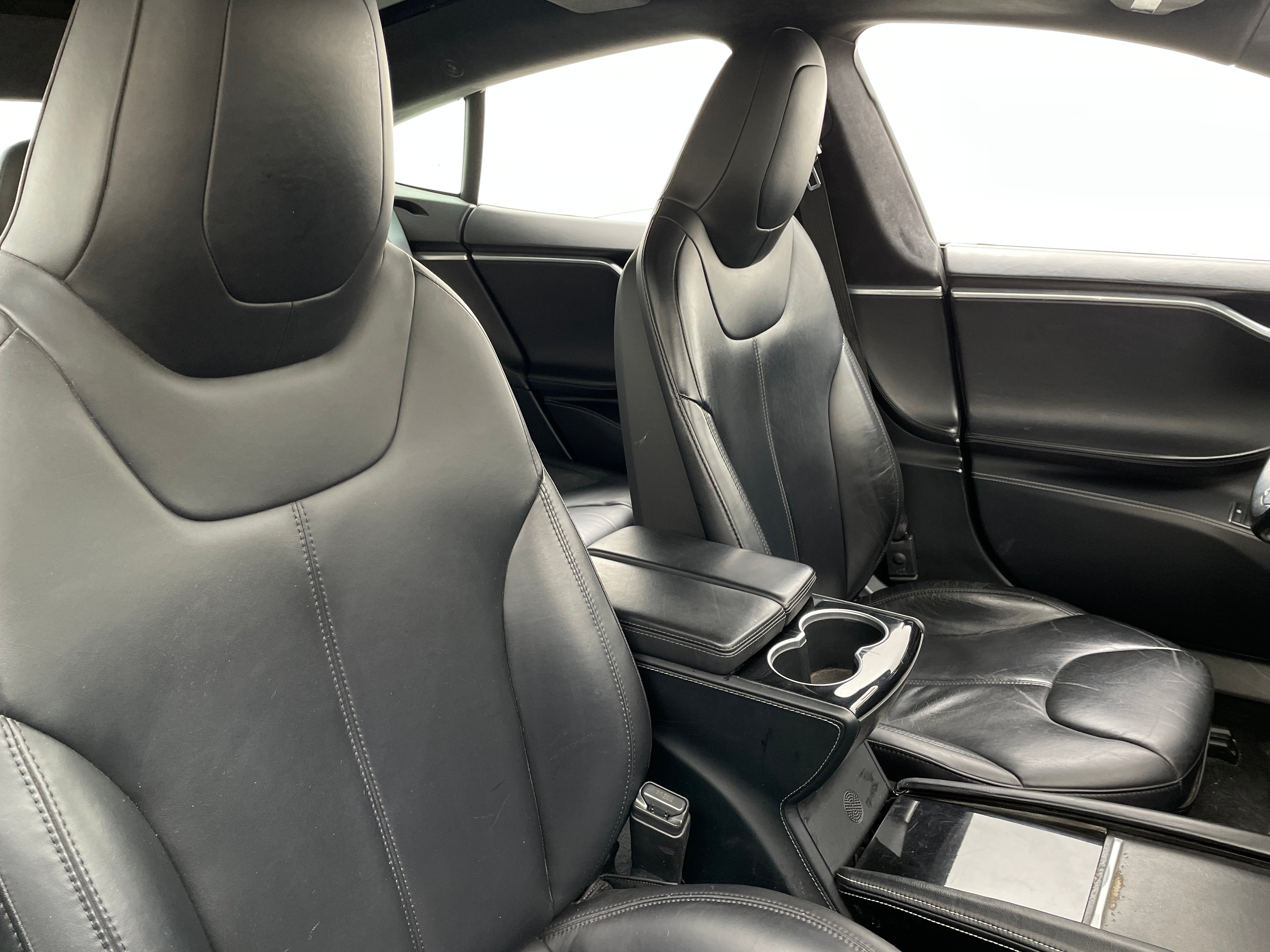 2016 Tesla Model S
