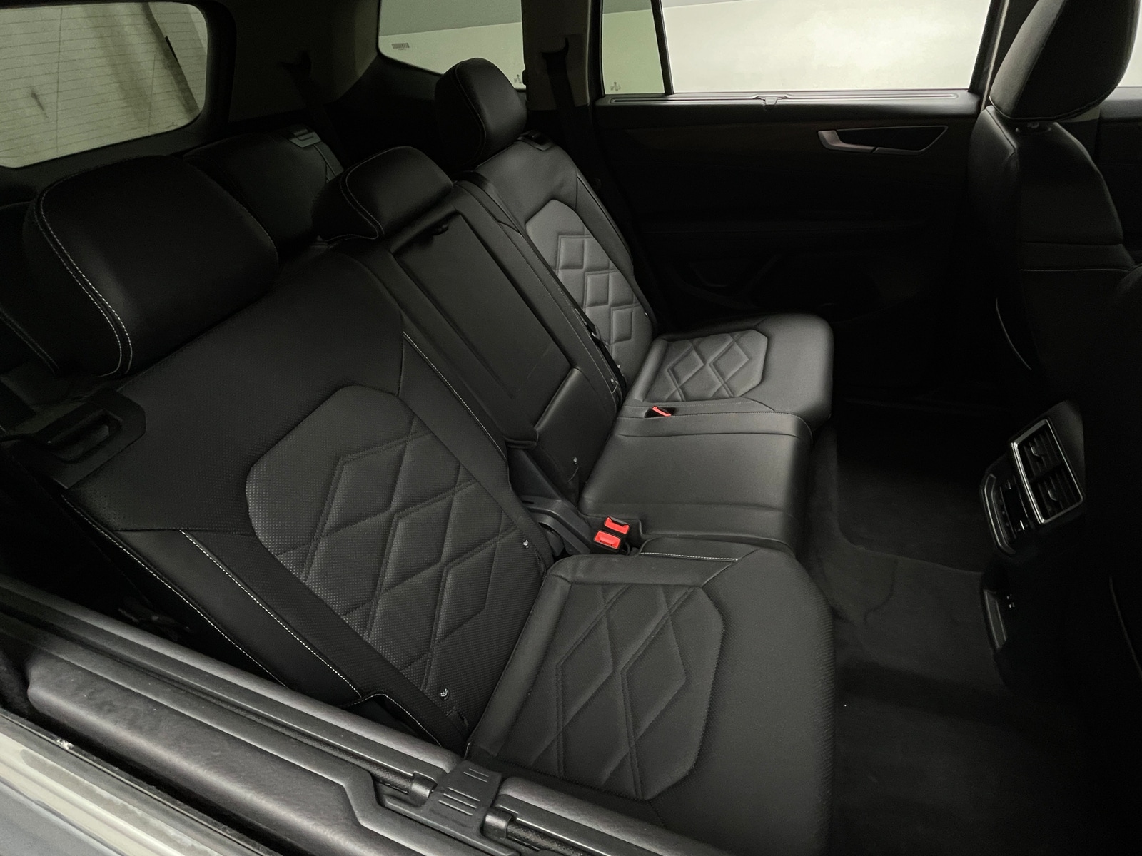 Thumbnail: 2025 Volkswagen Atlas - 5