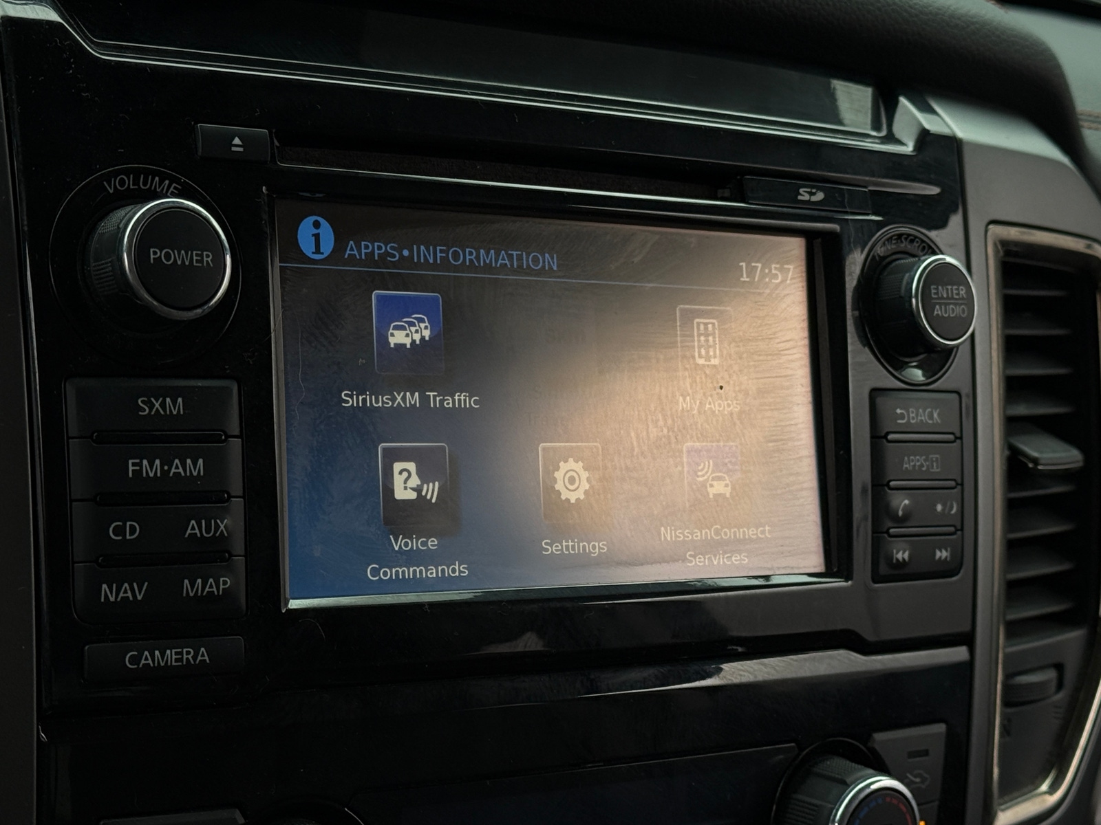 Thumbnail: 2016 Nissan Titan - 3