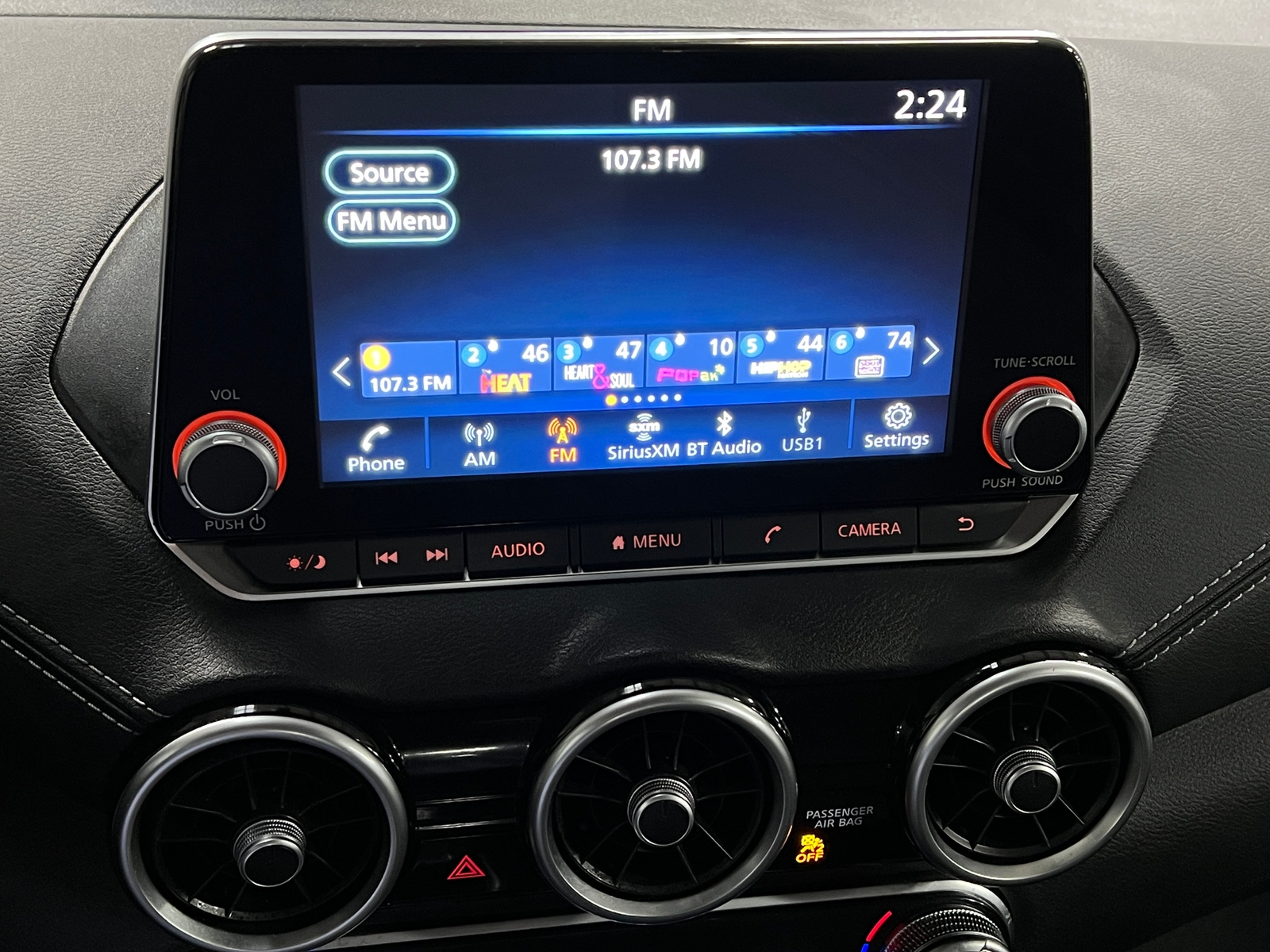 Thumbnail: 2021 Nissan Sentra - 4