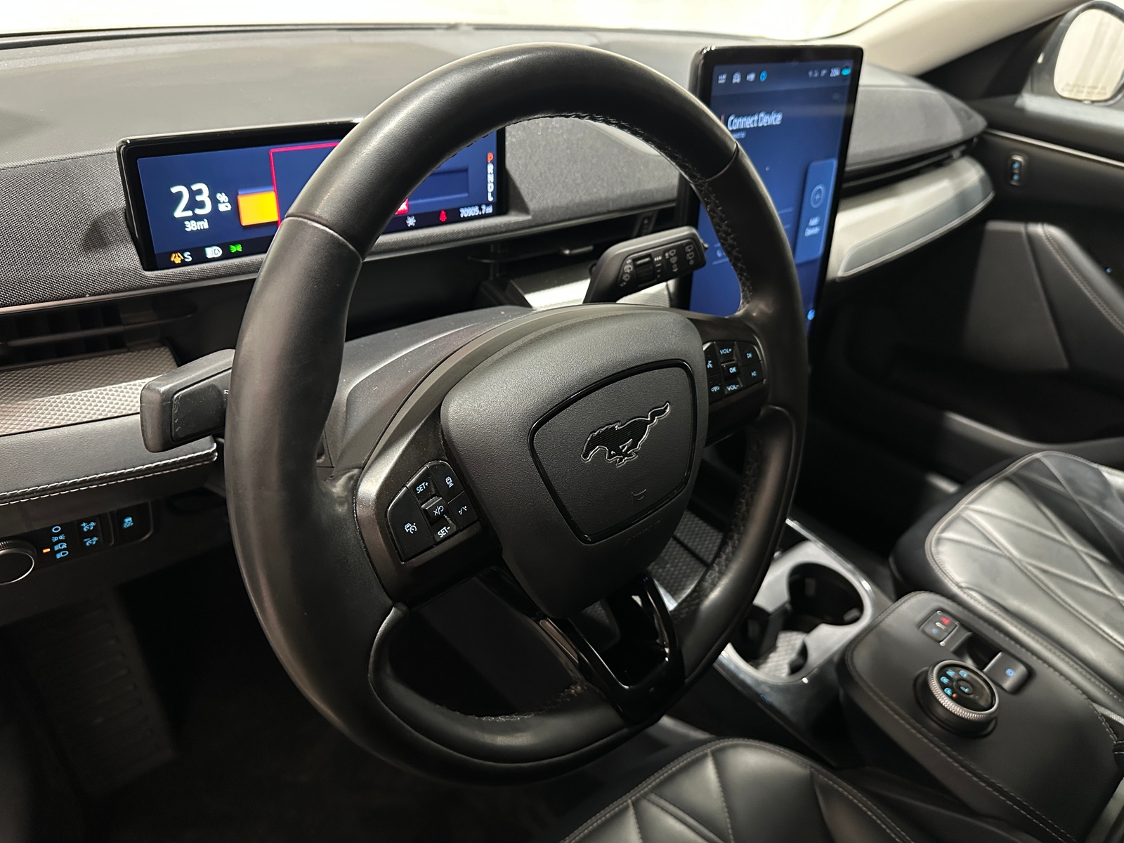 Thumbnail: 2021 Ford Mustang Mach-E - 4