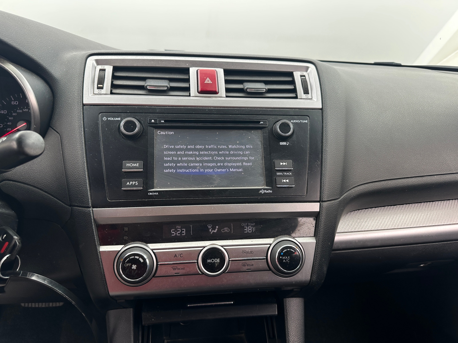 Thumbnail: 2015 Subaru Legacy - 4