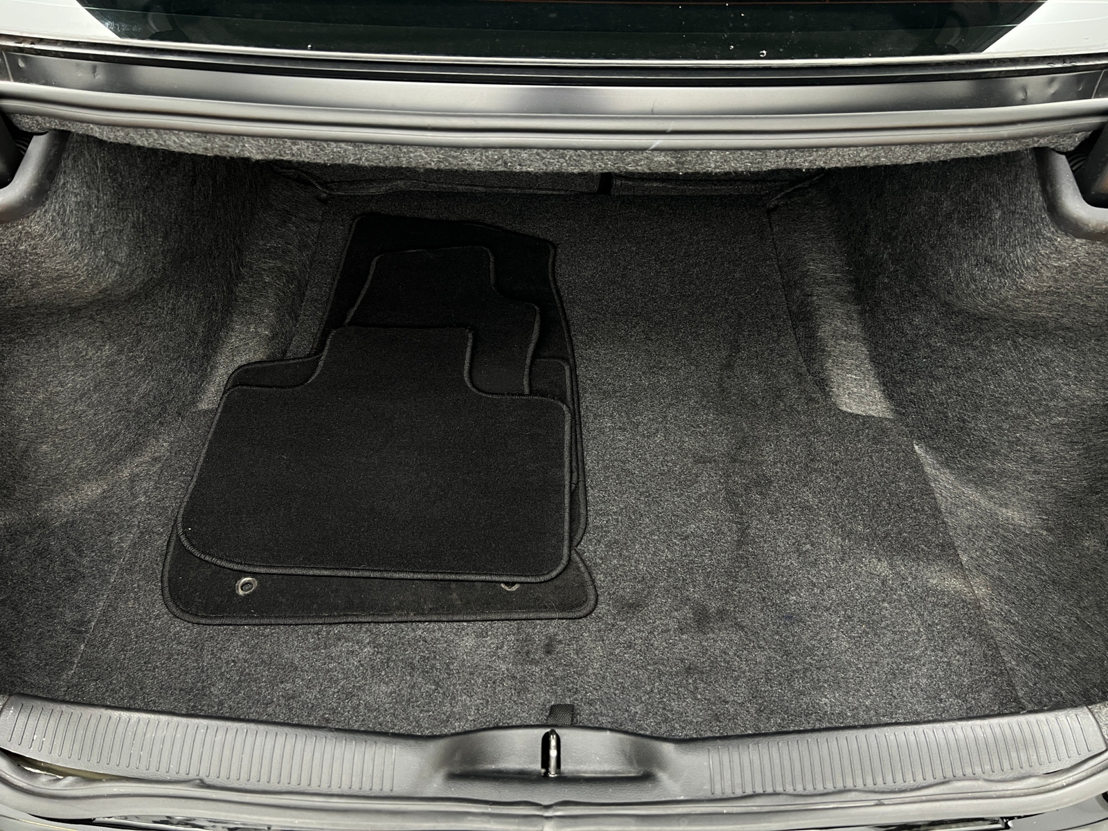 Thumbnail: 2020 Dodge Charger - 7