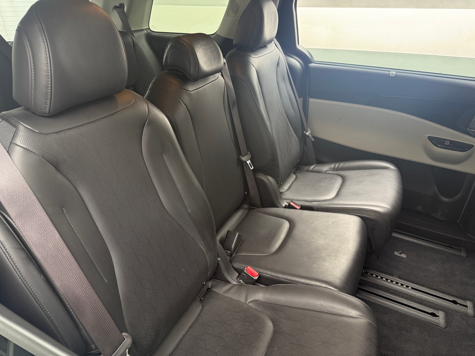 Thumbnail: 2024 Kia Carnival - 5