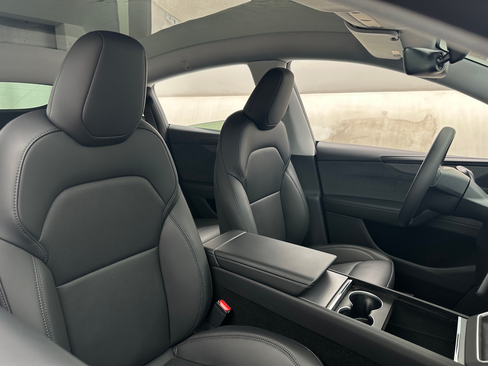 Thumbnail: 2026 Tesla Model Y - 2