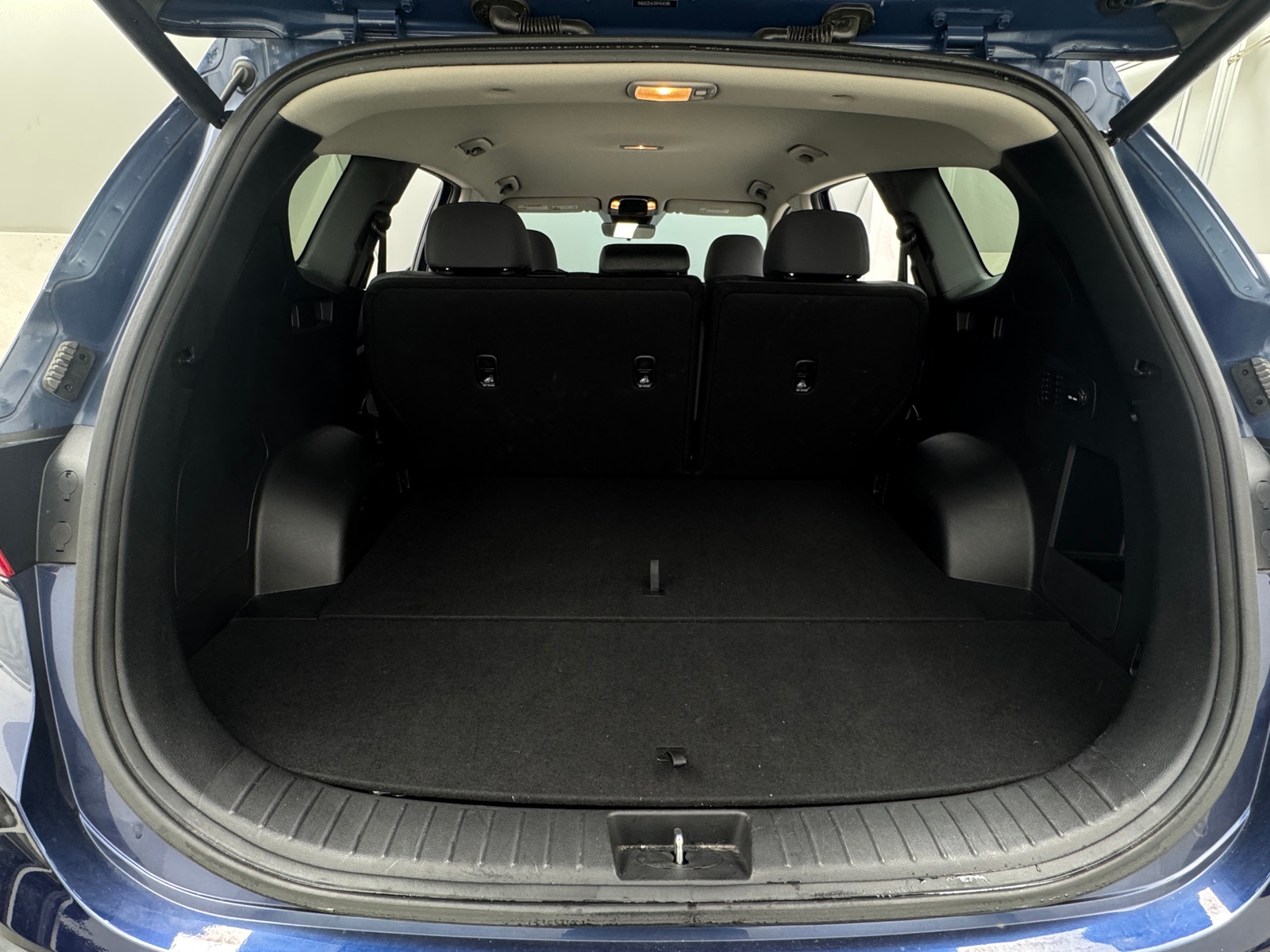 Thumbnail: 2023 Hyundai Santa Fe - 7