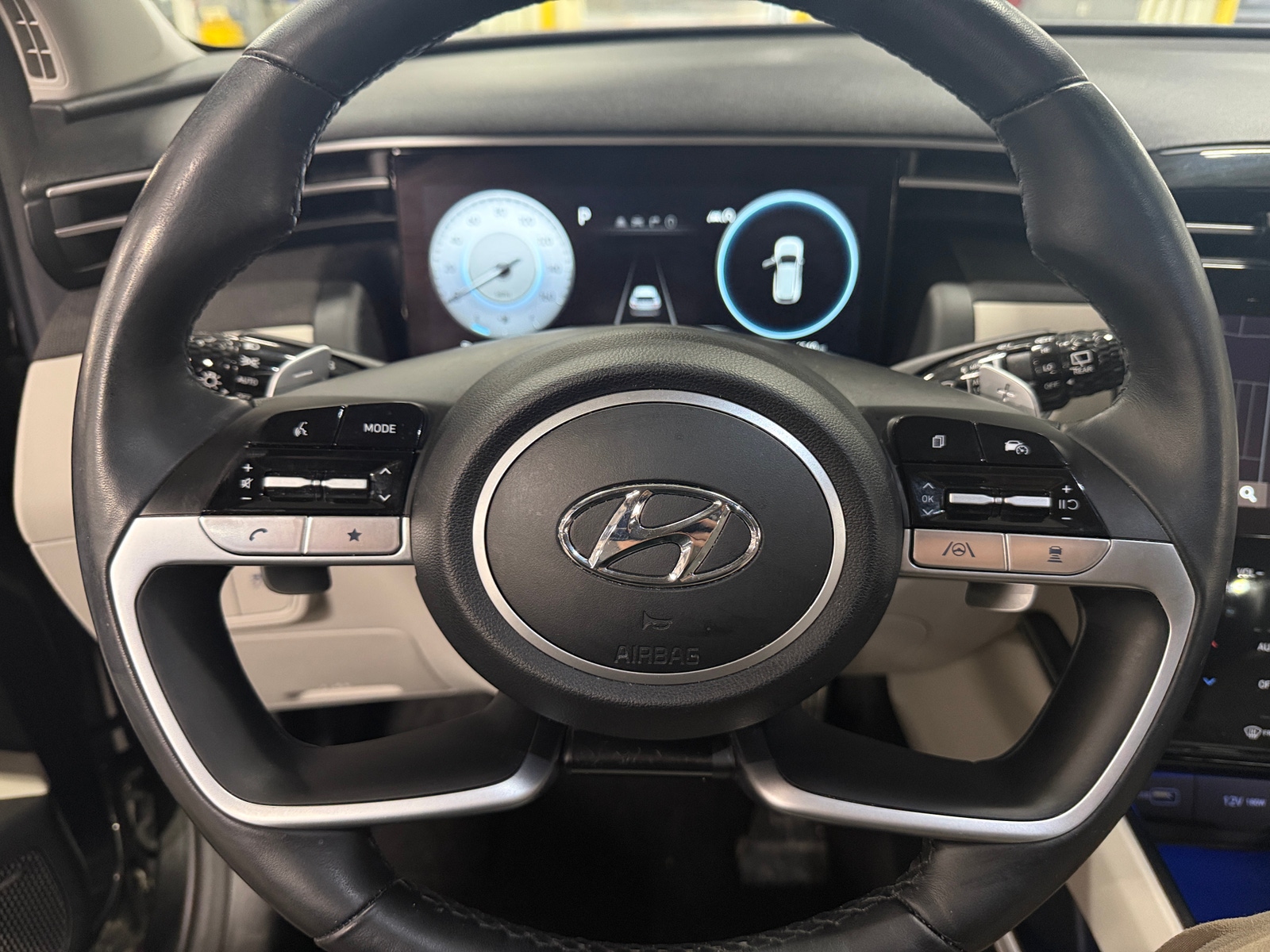 Thumbnail: 2023 Hyundai Tucson - 4