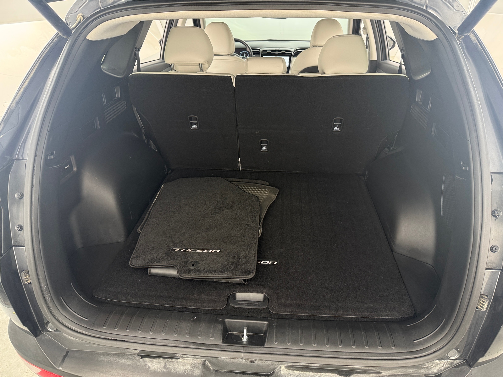 Thumbnail: 2023 Hyundai Tucson - 6