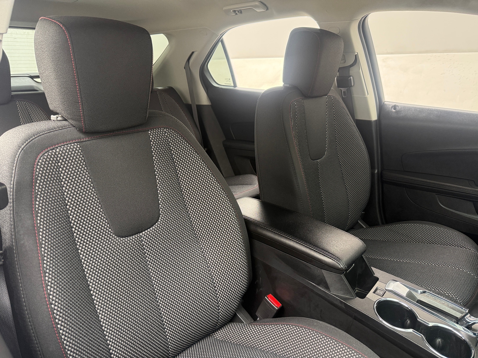 Thumbnail: 2017 Chevrolet Equinox - 2