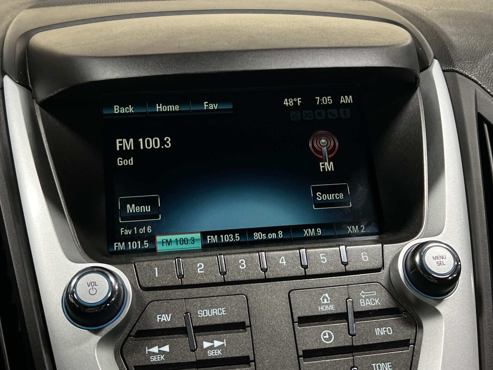 Thumbnail: 2017 Chevrolet Equinox - 4