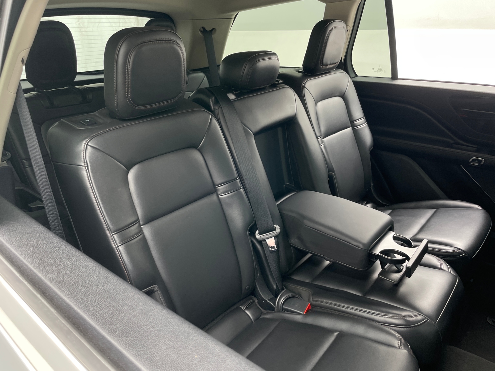 Thumbnail: 2022 Lincoln Aviator - 5