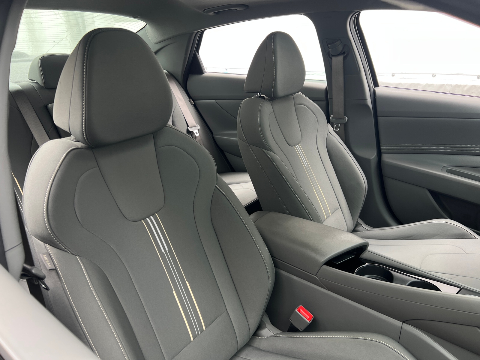 Thumbnail: 2025 Hyundai Elantra - 2