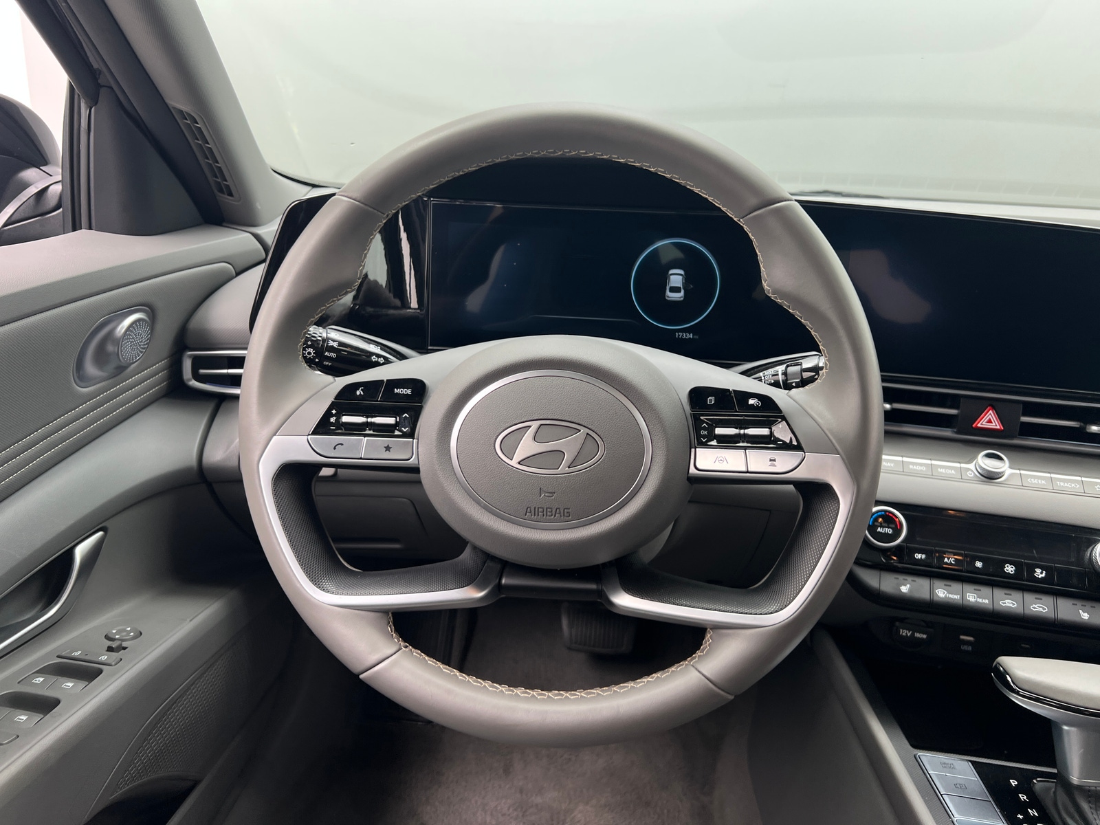 Thumbnail: 2025 Hyundai Elantra - 5