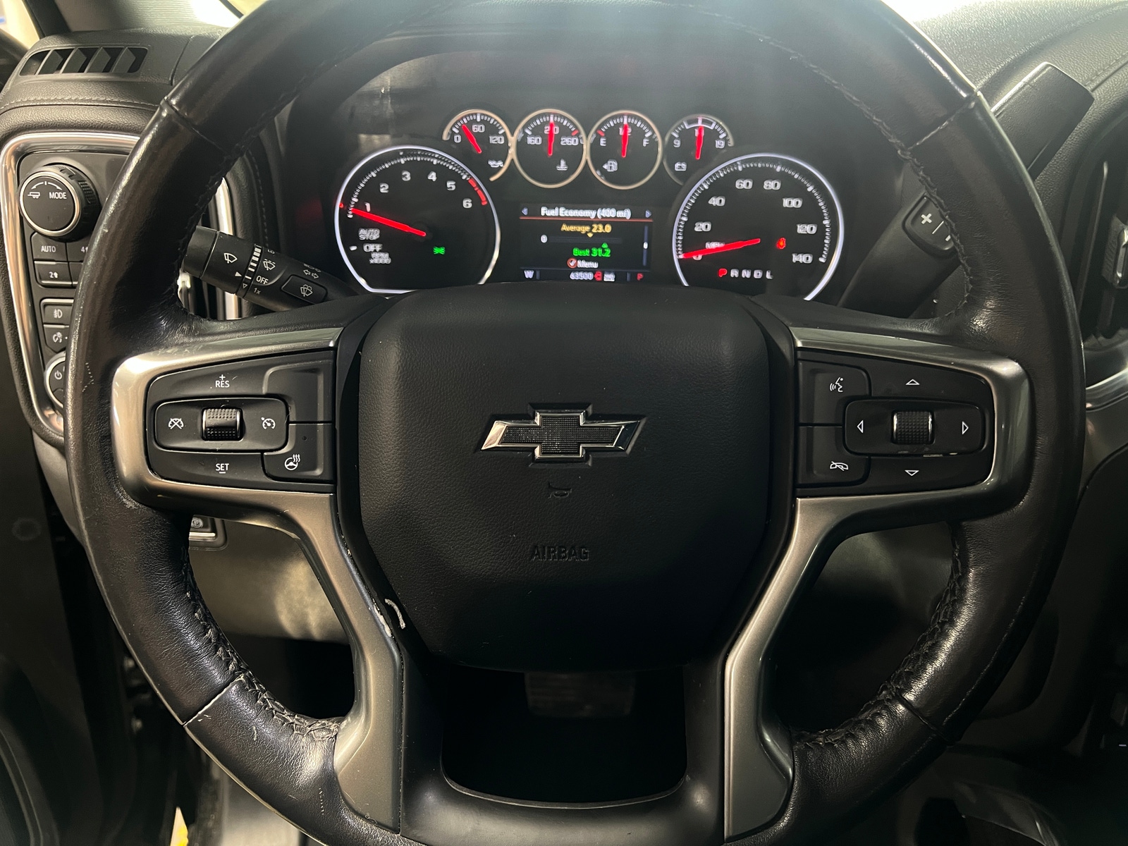 Thumbnail: 2021 Chevrolet Silverado 1500 - 4