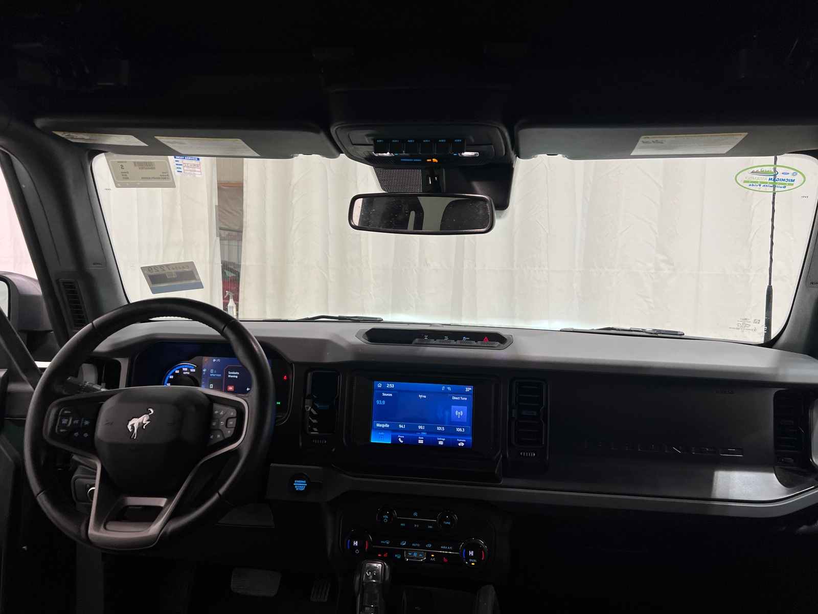 Thumbnail: 2023 Ford Bronco - 2