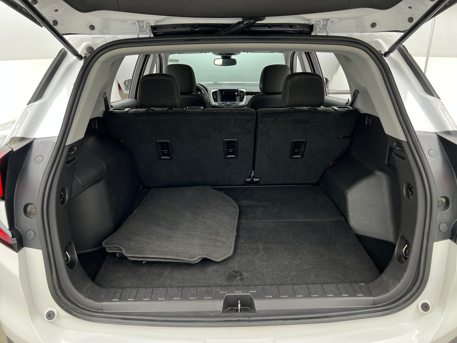 Thumbnail: 2024 GMC Terrain - 7