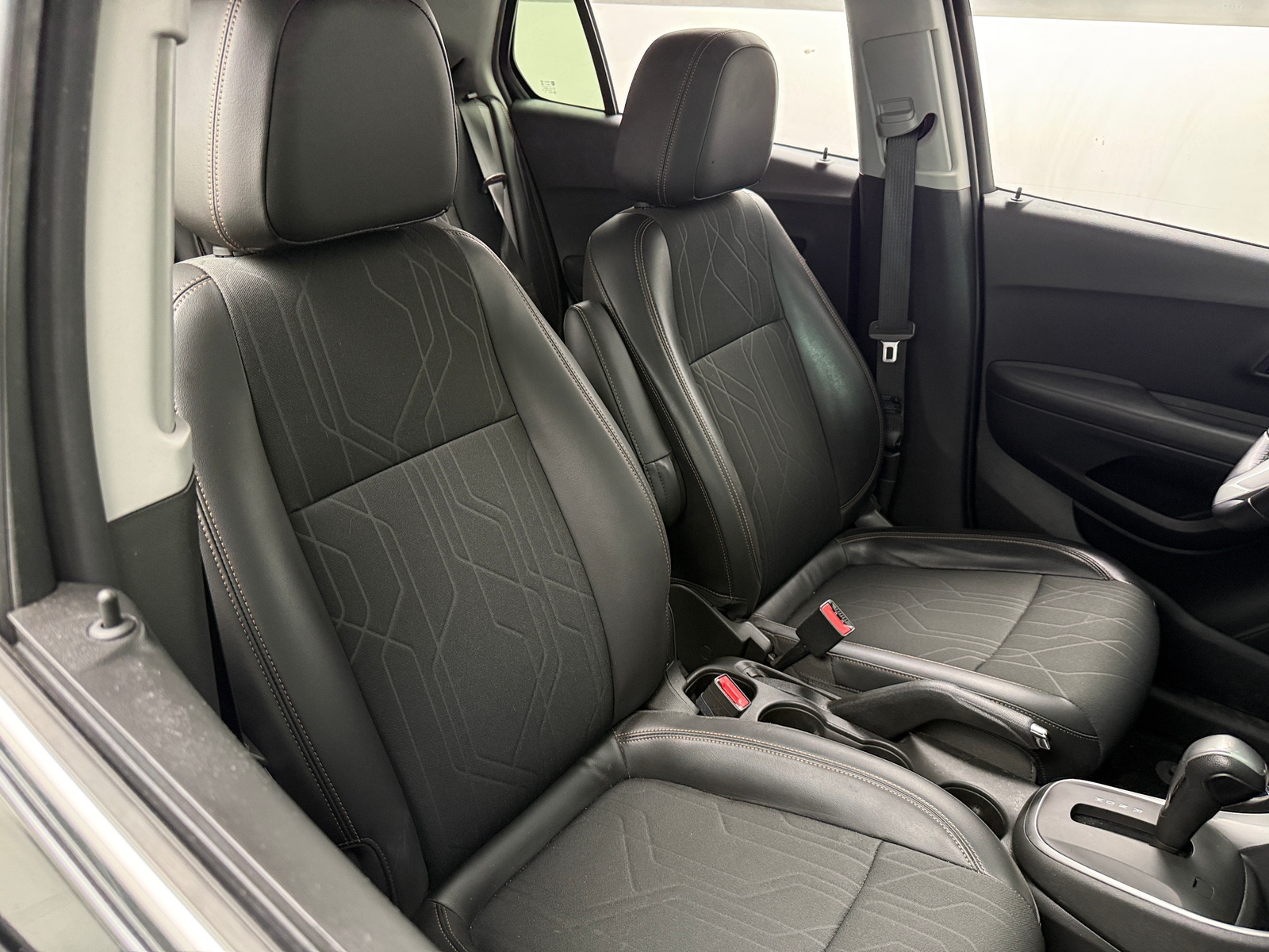 Thumbnail: 2019 Chevrolet Trax - 2