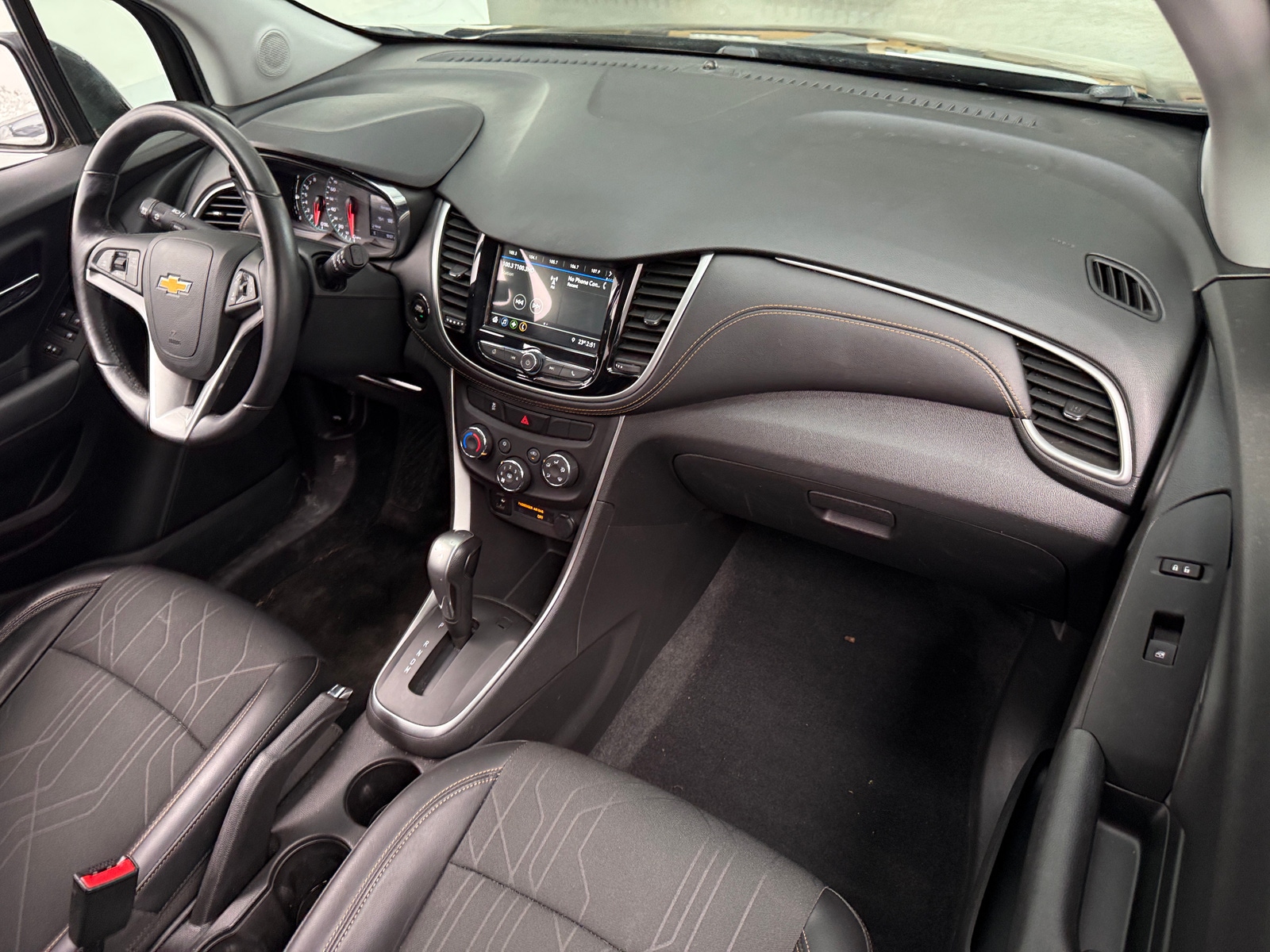 Thumbnail: 2019 Chevrolet Trax - 3