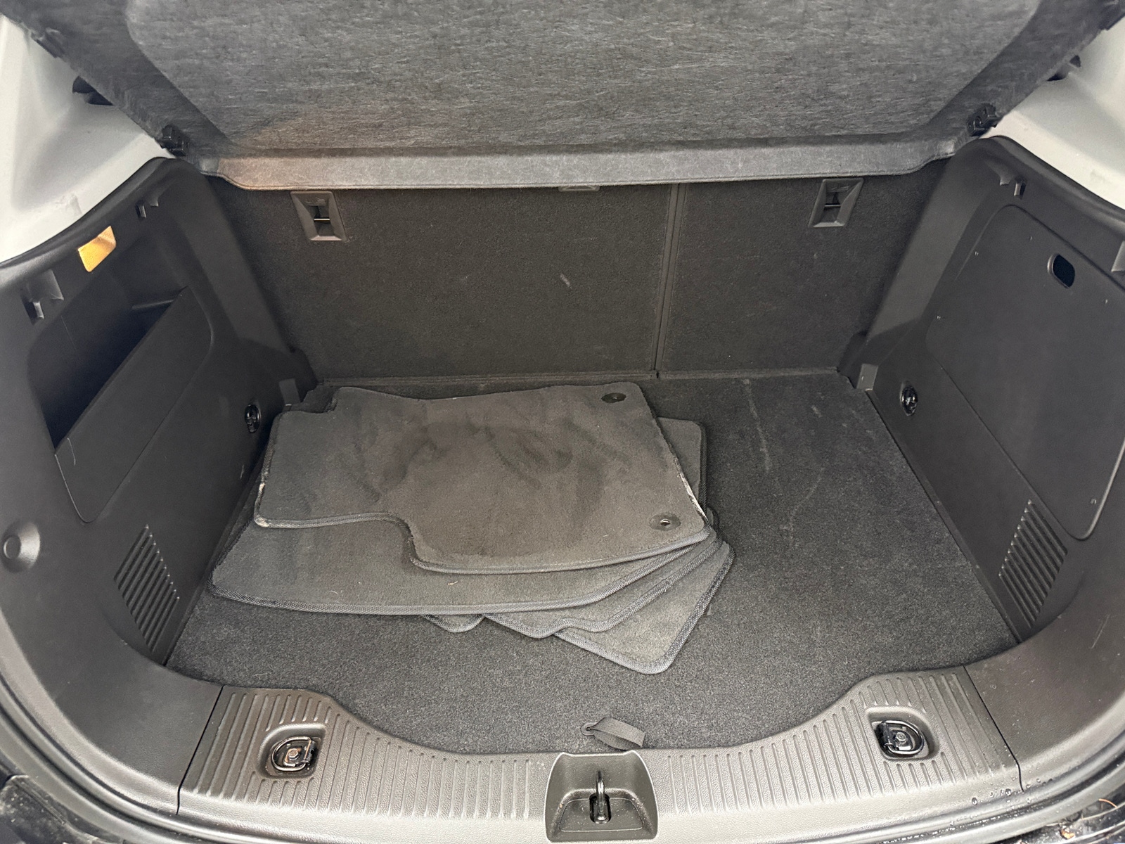 Thumbnail: 2019 Chevrolet Trax - 7