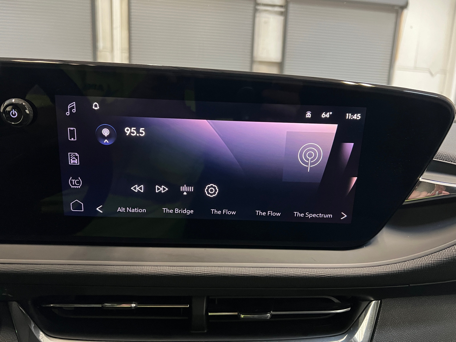 Thumbnail: 2025 Buick Envista - 4