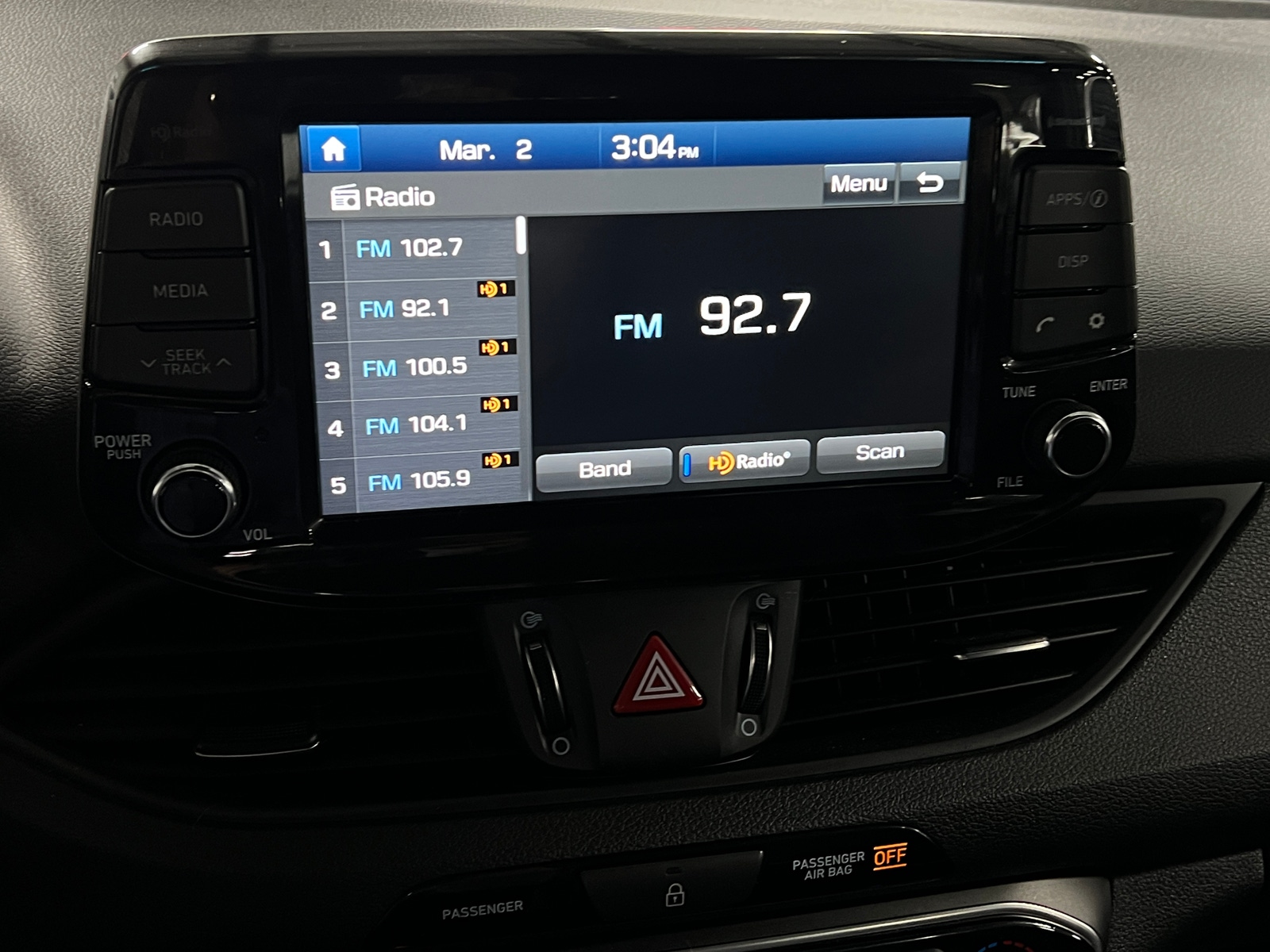 Thumbnail: 2019 Hyundai Elantra - 3