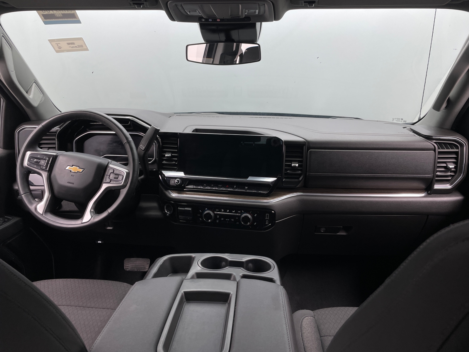 Thumbnail: 2025 Chevrolet Silverado 1500 - 3