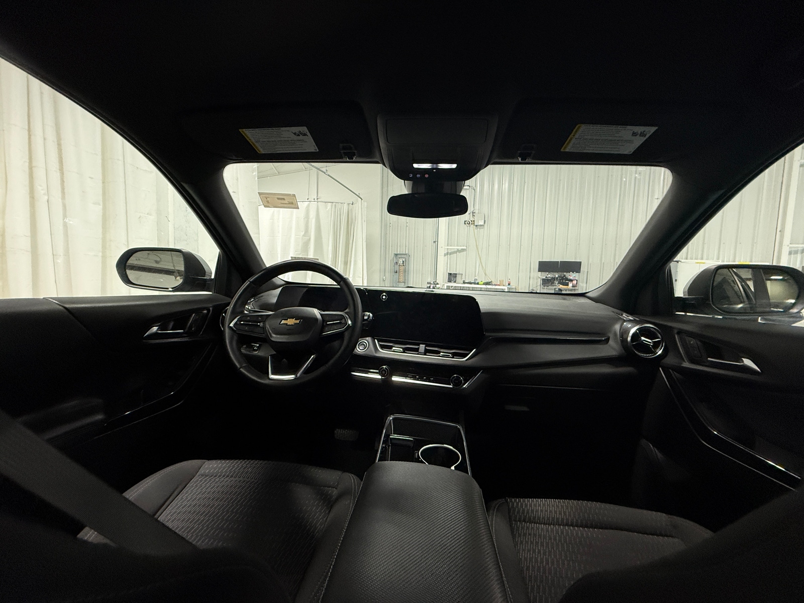 Thumbnail: 2025 Chevrolet Equinox - 3