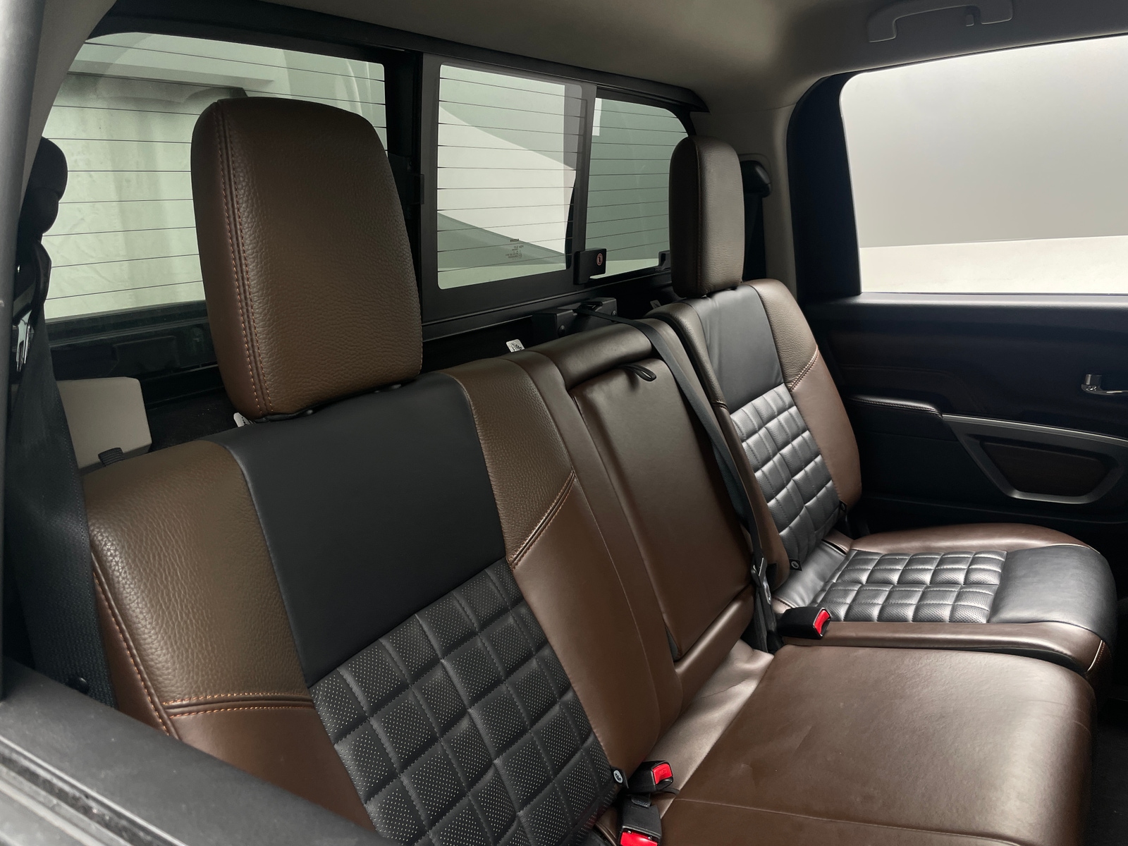 Thumbnail: 2017 Nissan Titan - 5