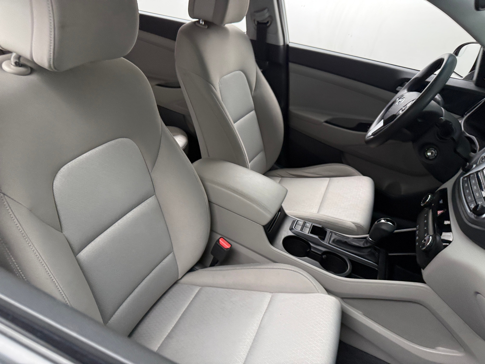 Thumbnail: 2016 Hyundai Tucson - 2